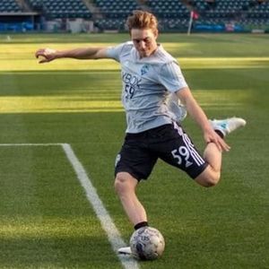 Meet your Posher, Jake